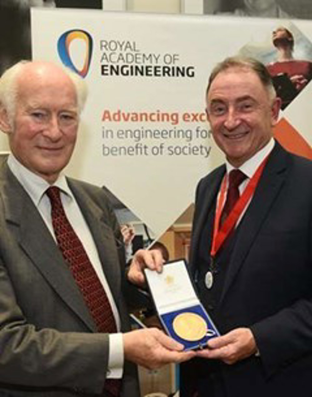 190930 RAE 98 Jpg Thumb 370 470 True True 20191001