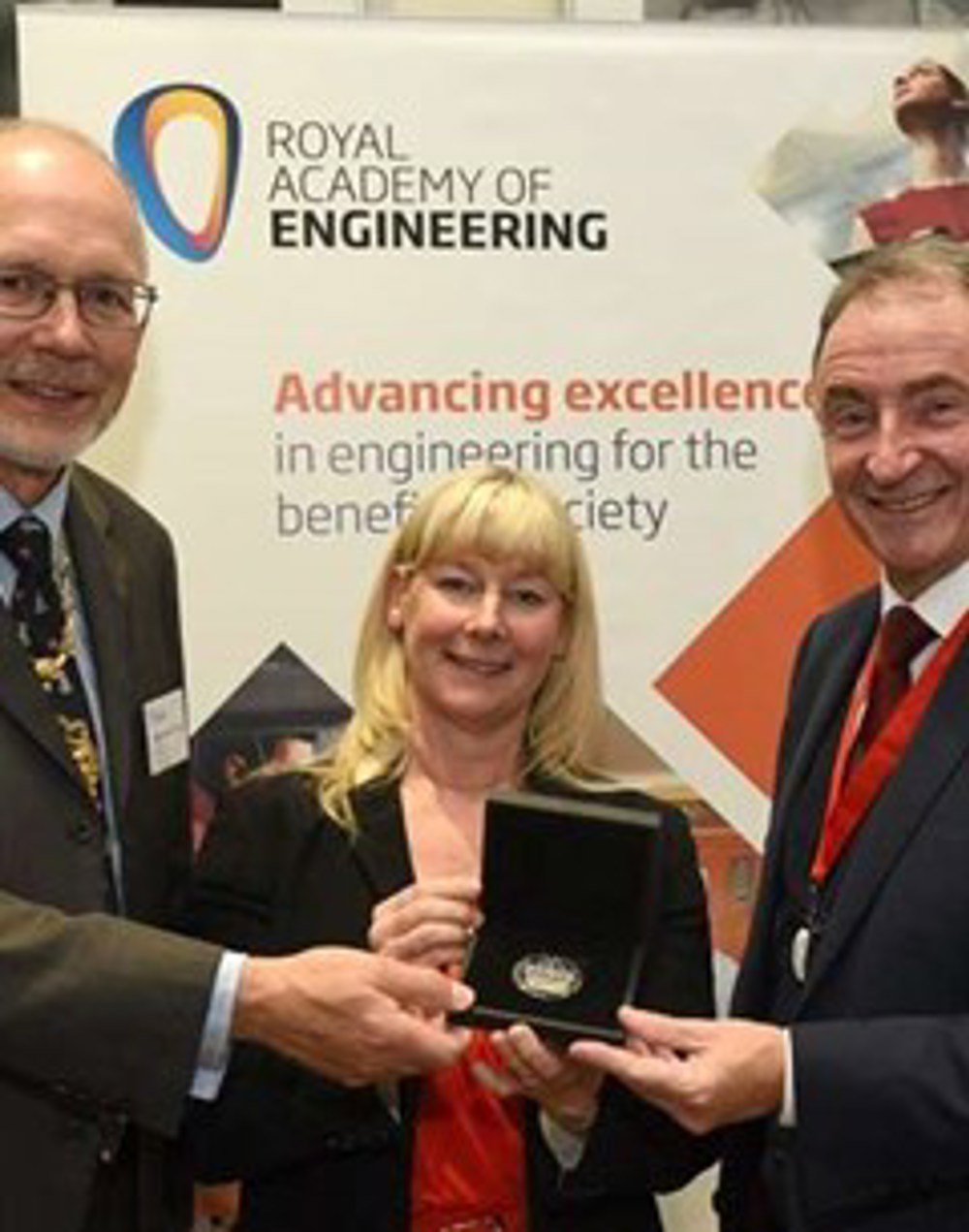 AB 2019 Jpg Thumb 370 470 True True 20191009