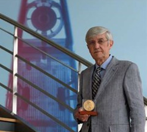 Bob Stuart RAE Prince Philip Medal 2 Jpg Thumb 370 470 True True 20210427