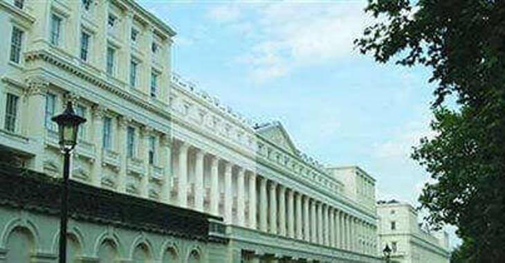 Carlton House Front Elevation From The Mall Landscape