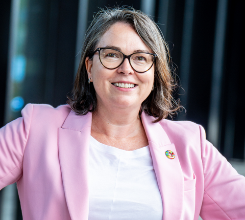 Professor Zara Hodgson FREng